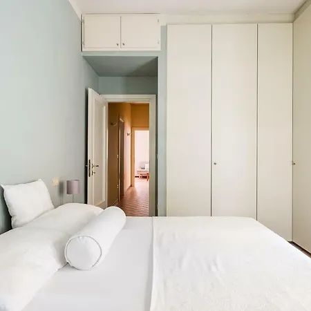 Petroni, Interno 3 *