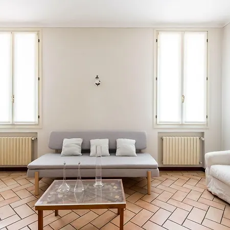 Apartment Petroni, Interno 3 *